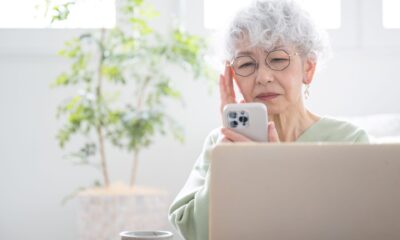 People with eye discomfort